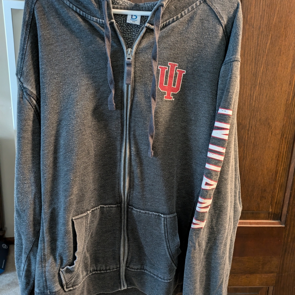 🌹Gray Zip-Up IU Hoodie 2xl